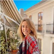 Imparto clases tanto a alumnos de primaria y de la ESO, de cualquier materia